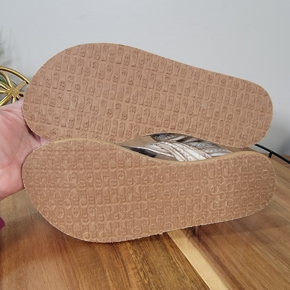 NEW Sanuk Yoga Sling 2 Tan Cream Comfy Sandals Fabric Yoga Mat Size 6 - Picture 15 of 17